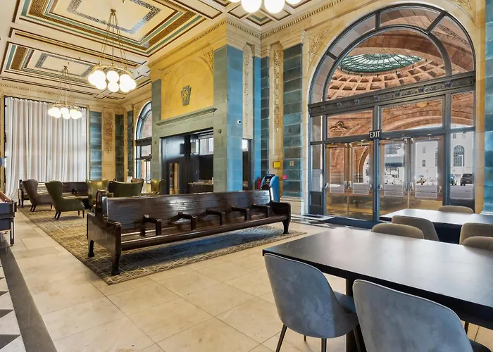 Placemakr Downtown At The Pennsylvanian Hotel