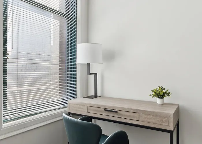 Placemakr Downtown At The Pennsylvanian Pittsburgh
