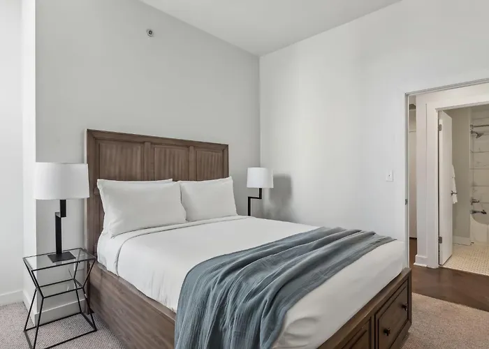 Hotel Placemakr Downtown At The Pennsylvanian *