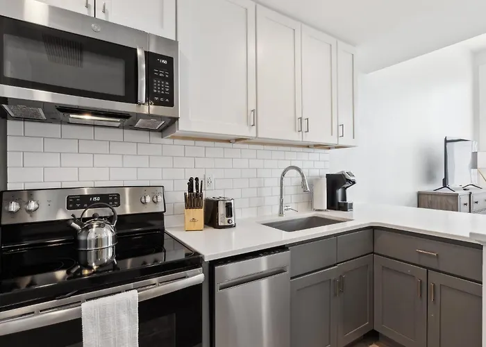 Hotel Placemakr Downtown At The Pennsylvanian *