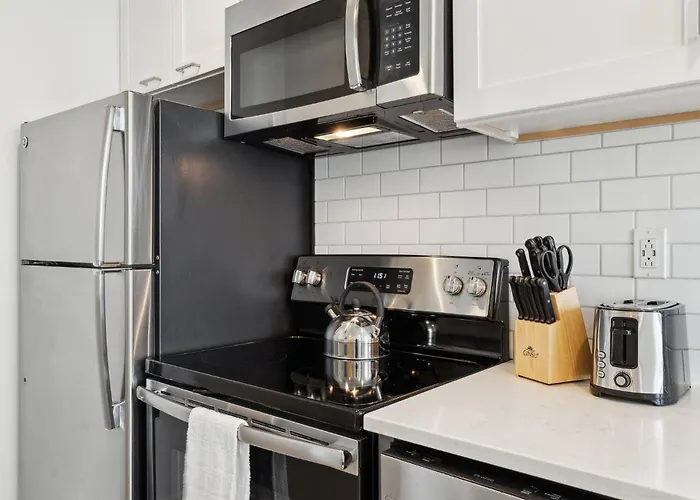 Placemakr Downtown At The Pennsylvanian Pittsburgh