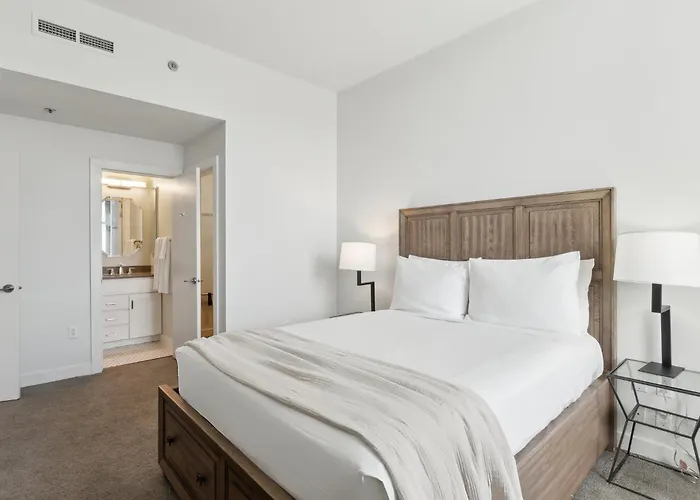 Hotel Placemakr Downtown At The Pennsylvanian *