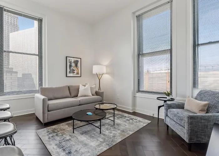 Placemakr Downtown At The Pennsylvanian Hotel
