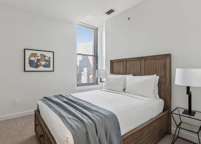 Placemakr Downtown At The Pennsylvanian *