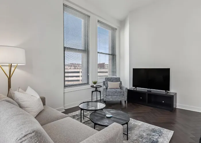 Placemakr Downtown At The Pennsylvanian Pittsburgh