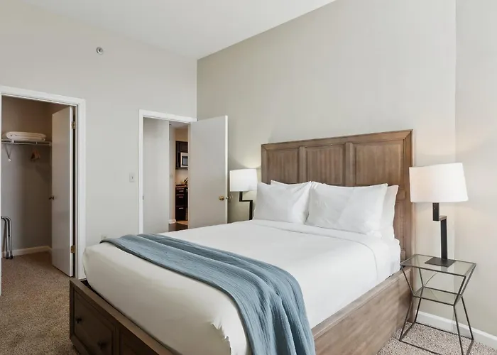 Hotel Placemakr Downtown At The Pennsylvanian Pittsburgh
