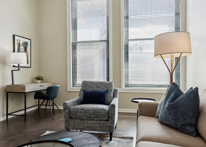 Hotel Placemakr Downtown At The Pennsylvanian *
